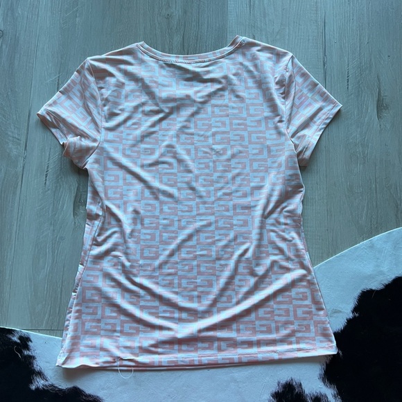 Guess pink and white basic tee - Picture 6 of 6